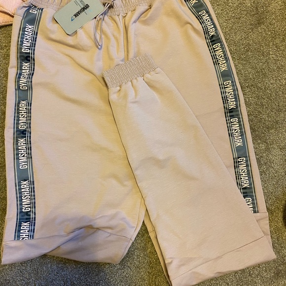 Gymshark Medium Brand new with tags except the PINK leggings are new without tag - Picture 14 of 14